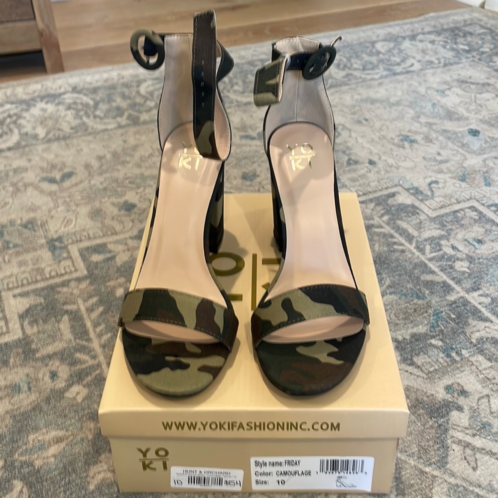 Women’s “Weekend Warrior Shoes” - Camoflage